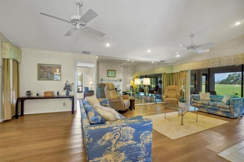 Casa en venta en Lake Wales, Florida, 3 dormitorios, 220.36 m2 № 2387362 - foto 9