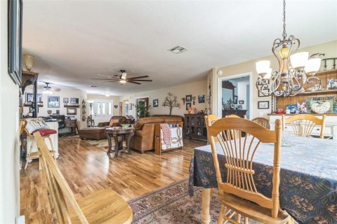 House in Ocala, Florida 3 bedrooms, 165.74 sq.m. № 1746962 - photo 16