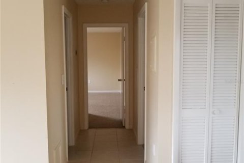 Apartment in Sarasota, Florida 2 bedrooms, 83.61 sq.m. № 1906478 - photo 11