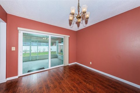 House in Seminole, Florida 3 bedrooms, 114.08 sq.m. № 1747701 - photo 13