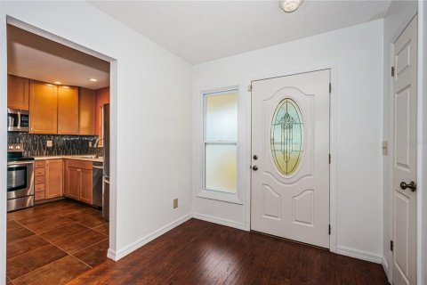 House in Seminole, Florida 3 bedrooms, 114.08 sq.m. № 1747701 - photo 5