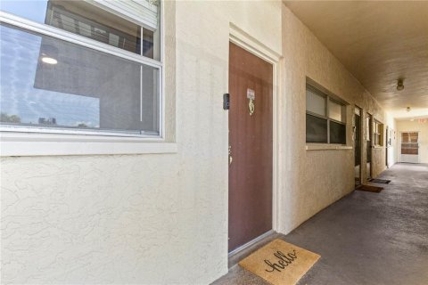 Copropriété à vendre à Saint Petersburg, Floride: 2 chambres, 79.43 m2 № 1757829 - photo 4
