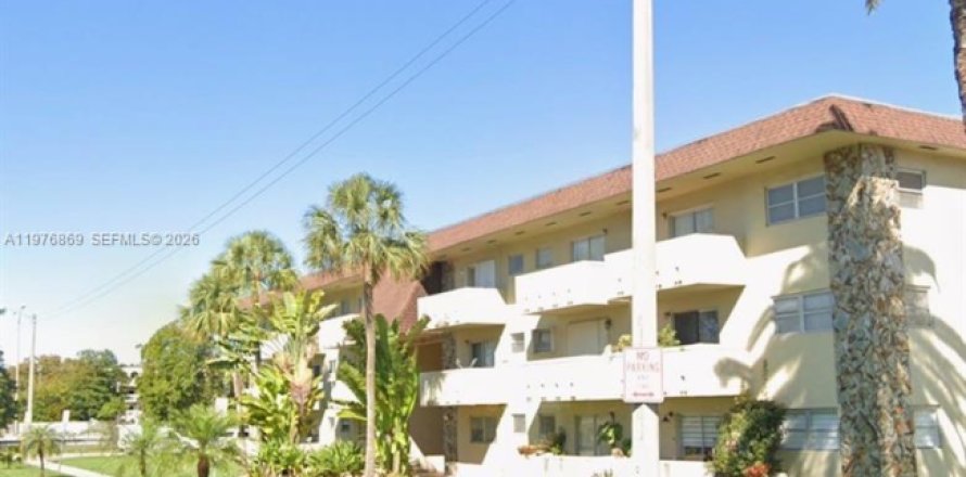 Condo à Miami, Floride, 1 chambre  № 2041543