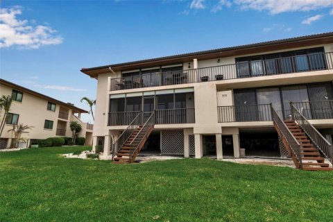 Condo in Bradenton, Florida, 3 bedrooms  № 1669824 - photo 26