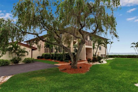 Condo in Bradenton, Florida, 3 bedrooms  № 1669824 - photo 21