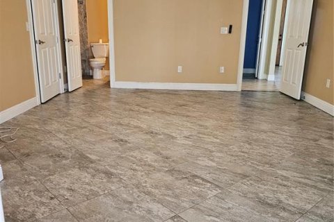 Immobilier commercial à louer à Tarpon Springs, Floride: 149.02 m2 № 1609145 - photo 30