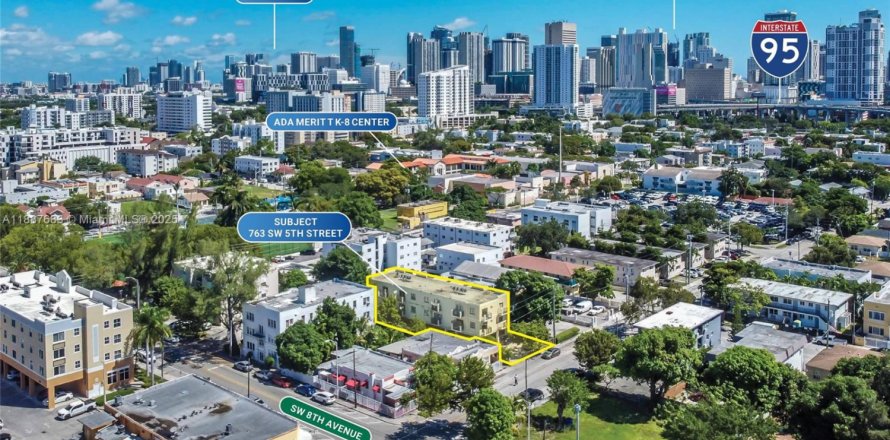 Immobilier commercial à Miami, Floride № 1938609