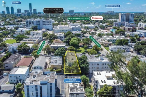 Immobilier commercial à vendre à Miami, Floride № 1938609 - photo 8