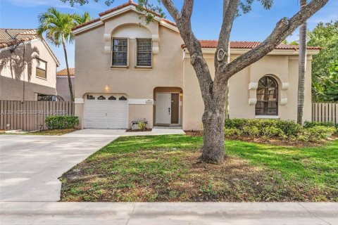 Villa ou maison à Plantation, Floride 4 chambres, 191.38 m2 № 2076240