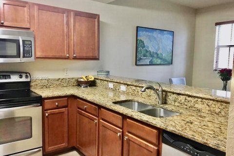 Снять в аренду кондоминиум в Дорал, Флорида 3 спальни, 116.69м2, № 1989640 - фото 5