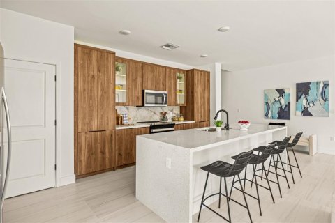 Casa en venta en Mascotte, Florida, 4 dormitorios, 185.62 m2 № 1205132 - foto 14