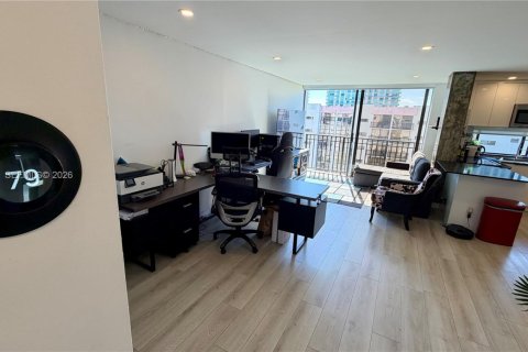 Condo in Sunny Isles Beach, Florida, 1 bedroom  № 2003249 - photo 11