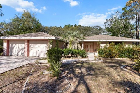 House in Beverly Hills, Florida 3 bedrooms, 202.62 sq.m. № 1581114 - photo 1