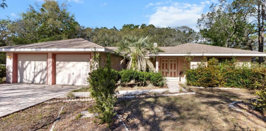 House in Beverly Hills, Florida 3 bedrooms, 202.62 sq.m. № 1581114