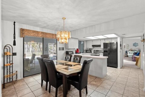House in Beverly Hills, Florida 3 bedrooms, 202.62 sq.m. № 1581114 - photo 10