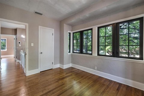 Casa en alquiler en Coral Gables, Florida, 4 dormitorios, 173.63 m2 № 2055438 - foto 26