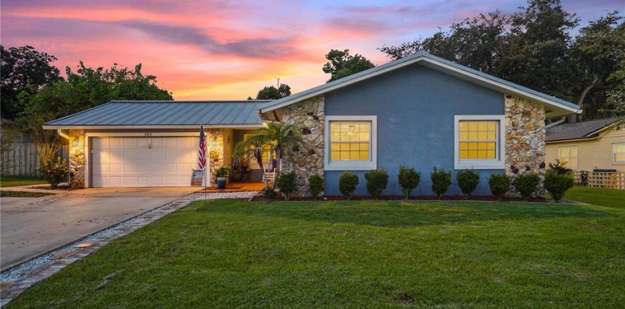 Casa en Longwood, Florida 3 dormitorios, 168.06 m2 № 2360446