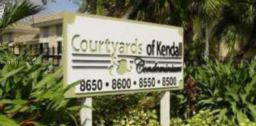 Condo in Miami, Florida, 1 bedroom  № 1832446