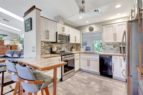 Купить виллу или дом в Оспри, Флорида 8 комнат, 175.12м2, № 1637558 - фото 11