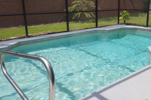 House in Kissimmee, Florida 4 bedrooms, 200.02 sq.m. № 2239380 - photo 18