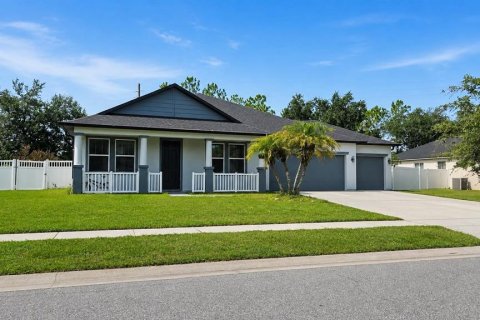 House in Kissimmee, Florida 4 bedrooms, 200.02 sq.m. № 2239380