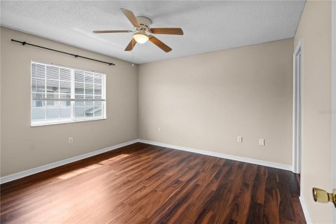 Townhouse in Tampa, Florida 3 bedrooms, 126.72 sq.m. № 1866145 - photo 9