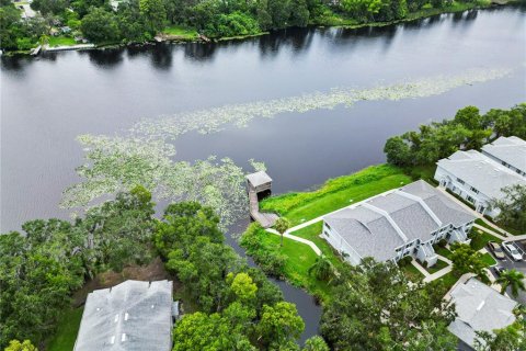 Townhouse in Tampa, Florida 3 bedrooms, 126.72 sq.m. № 1866145 - photo 16