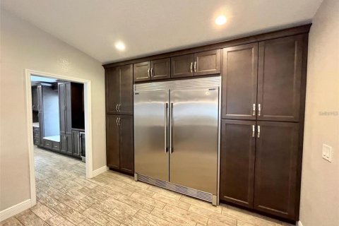Villa ou maison à vendre à Palm Bay, Floride: 4 chambres, 259.48 m2 № 1884371 - photo 5