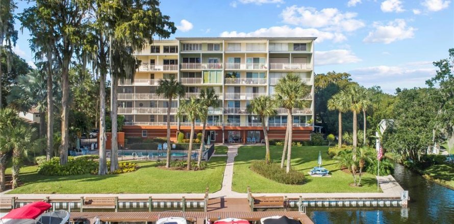 Condo in Winter Park, Florida, 2 bedrooms № 1733764