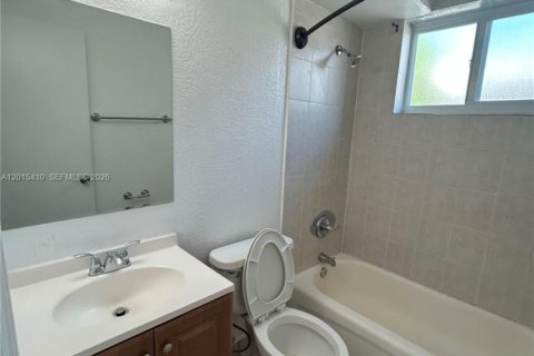 Appartement à louer à Miami, Floride: 1 chambre, 69.68 m2 № 2171364 - photo 8