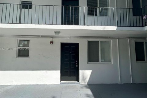 Appartement à louer à Miami, Floride: 1 chambre, 69.68 m2 № 2171364 - photo 17