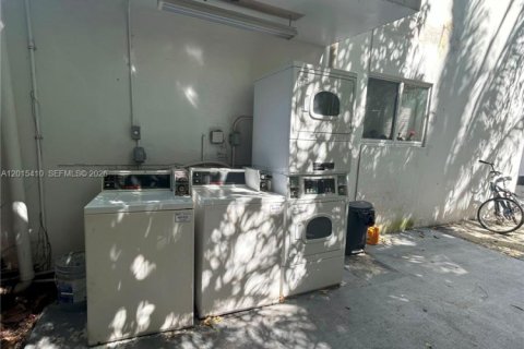 Appartement à louer à Miami, Floride: 1 chambre, 69.68 m2 № 2171364 - photo 20