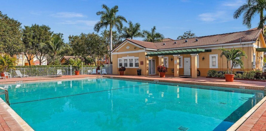 Adosado en Royal Palm Beach, Florida 2 dormitorios, 119.1 m2 № 1183652