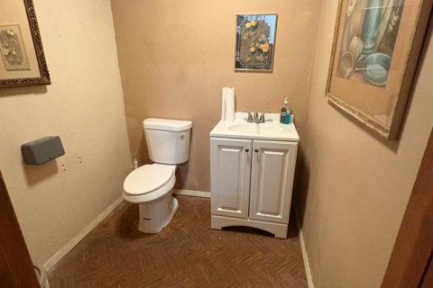 Commercial property in Margate, Florida № 2187402 - photo 12