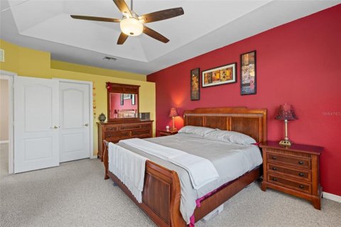 House in Cape Coral, Florida 5 bedrooms, 229.56 sq.m. № 1592493 - photo 23