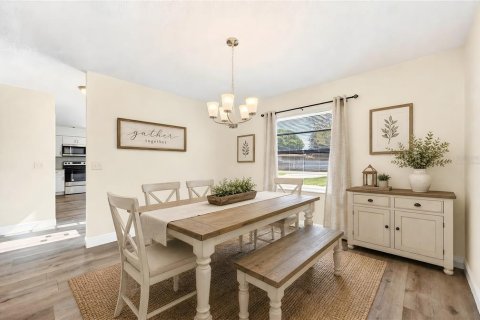 Villa ou maison à vendre à Deltona, Floride: 3 chambres, 123.19 m2 № 2341515 - photo 6