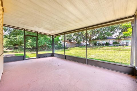 Villa ou maison à vendre à Deltona, Floride: 3 chambres, 123.19 m2 № 2341515 - photo 17