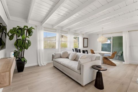 Villa ou maison à vendre à Sarasota, Floride: 3 chambres, 103.49 m2 № 2401214 - photo 14