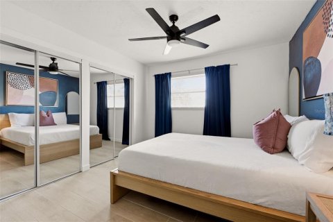 Villa ou maison à vendre à Sarasota, Floride: 3 chambres, 103.49 m2 № 2401214 - photo 23