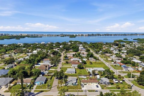 Villa ou maison à vendre à Sarasota, Floride: 3 chambres, 103.49 m2 № 2401214 - photo 29