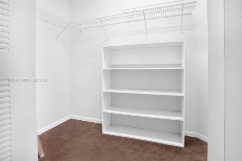 Condominio en venta en Pembroke Pines, Florida, 2 dormitorios, 142.42 m2 № 2056620 - foto 20