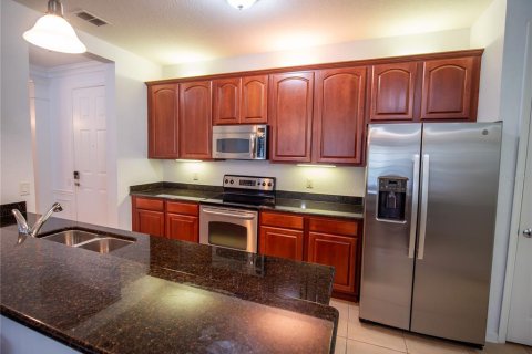 Condo in Orlando, Florida, 2 bedrooms  № 1725170 - photo 12