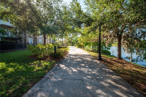 Condo in Orlando, Florida, 2 bedrooms  № 1725170 - photo 23