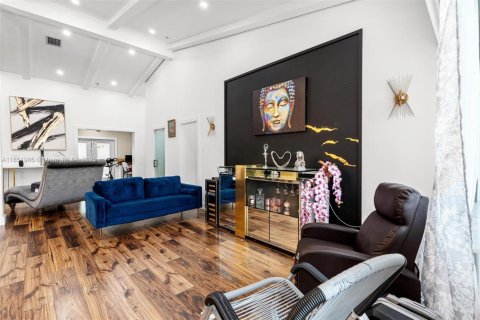 Casa en venta en Miami, Florida, 5 dormitorios, 193.52 m2 № 1858957 - foto 6