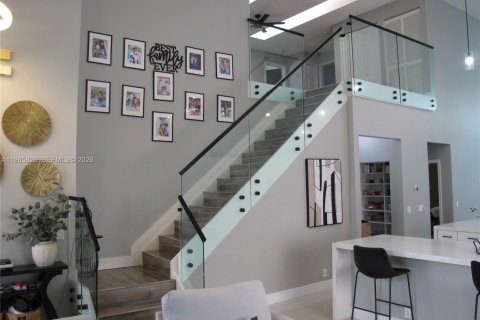 Casa en venta en Coral Springs, Florida, 5 dormitorios, 262.73 m2 № 2081248 - foto 21