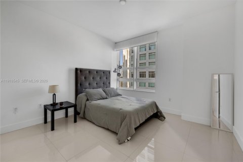 Снять в аренду кондоминиум в Майами, Флорида 2 спальни, 102.29м2, № 1995383 - фото 24