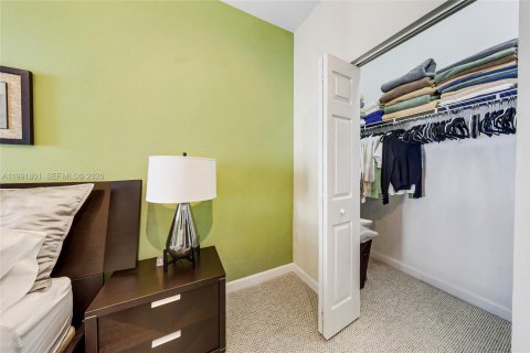 Touwnhouse à vendre à Doral, Floride: 3 chambres, 191.56 m2 № 2058319 - photo 22