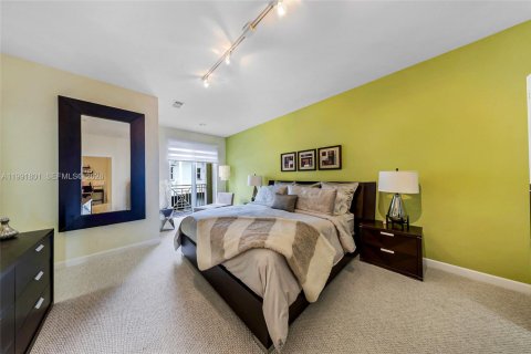 Touwnhouse à vendre à Doral, Floride: 3 chambres, 191.56 m2 № 2058319 - photo 28