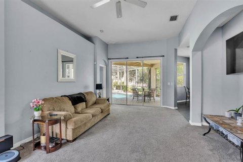 House in Haines City, Florida 5 bedrooms, 257.62 sq.m. № 1796198 - photo 9