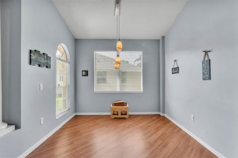 House in Haines City, Florida 5 bedrooms, 257.62 sq.m. № 1796198 - photo 7